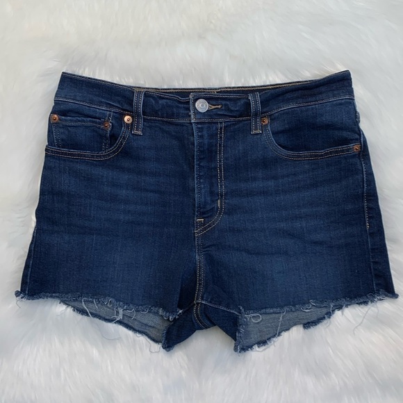 Levi’s High Rise Denim Shorts - Picture 1 of 6